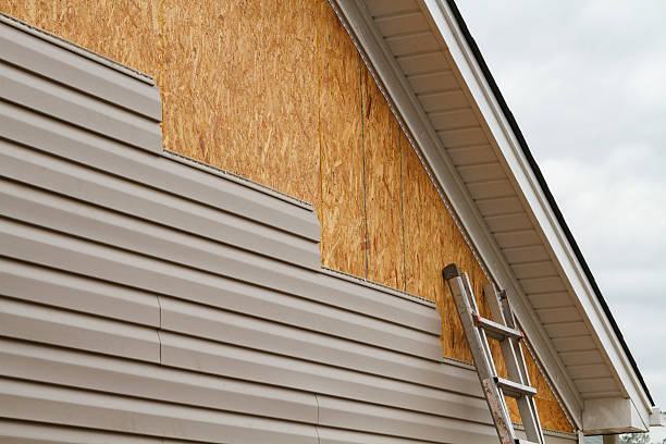 24/7 Emergency Storm Damage Siding Repair experts in New Hope, MN